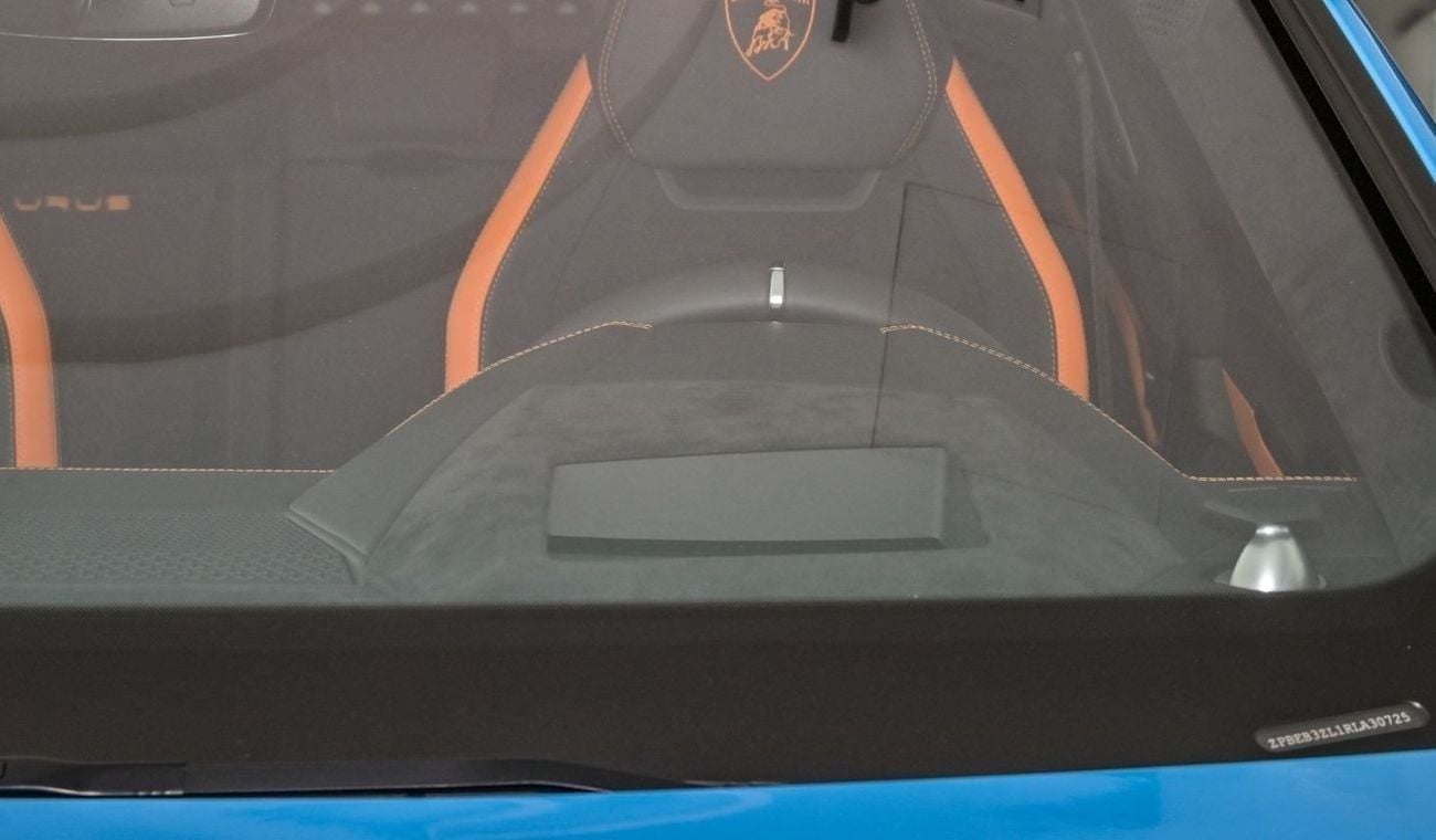 Lamborghini Urus Lamborghini Urus S | Carbon Interior | Fully Loaded with Rear Screens | 2024 Perfect Condition