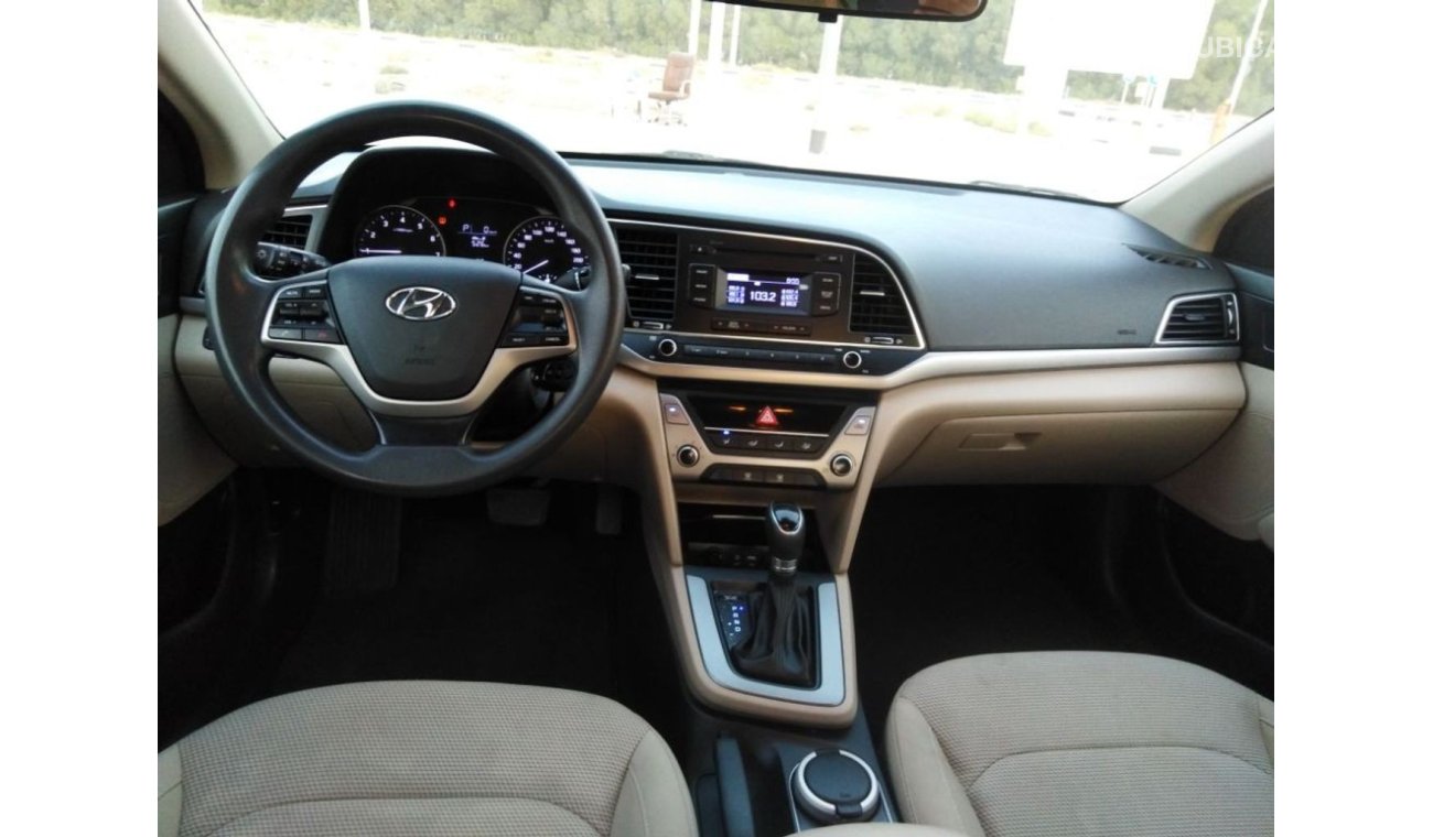 Hyundai Elantra Hyundai elantra 2017 gcc full Automatic,,,, very good condition for sale