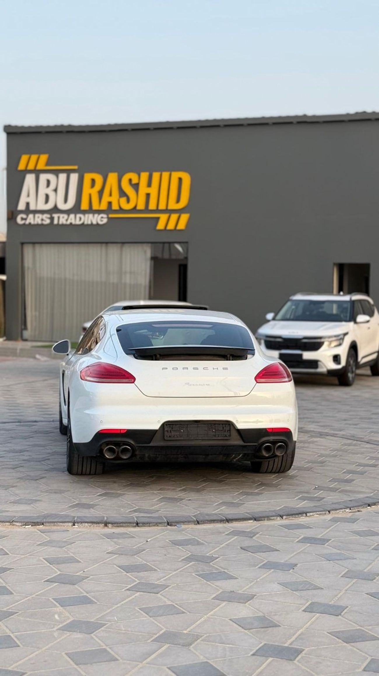 بورش باناميرا 4S Executive 2.9L