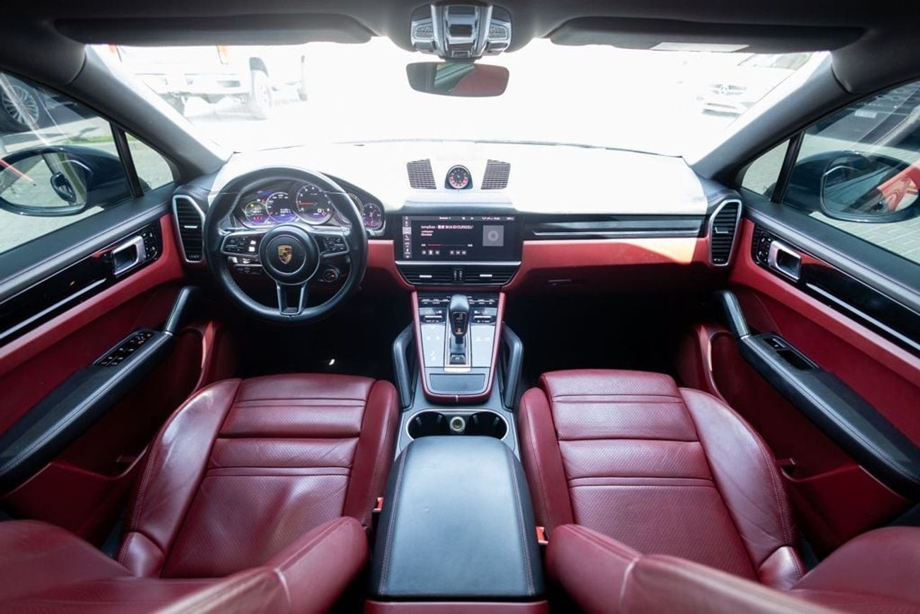 Porsche Cayenne Std 3.0L (340 HP)