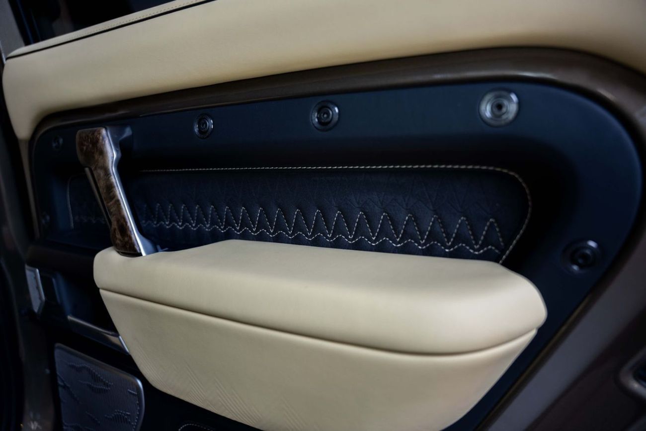 Land Rover Defender P400 110 HSE 3.0L (5 Seater) Limgene Defender |  A-pex Series – Falcon Edition | 1 of 28