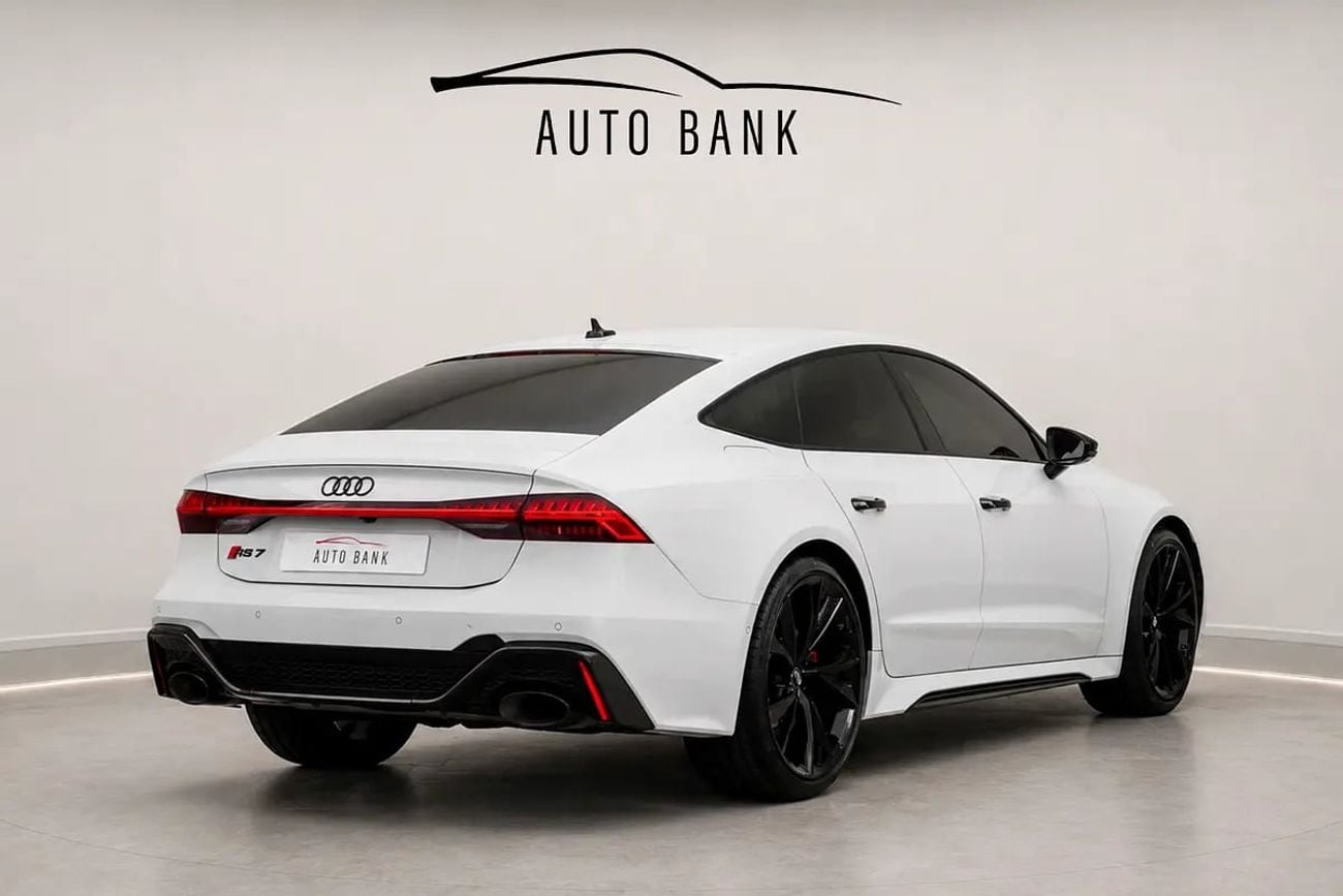 Audi RS7 SPORTBACK MODEL - NO ACCIDENT OR PAINT