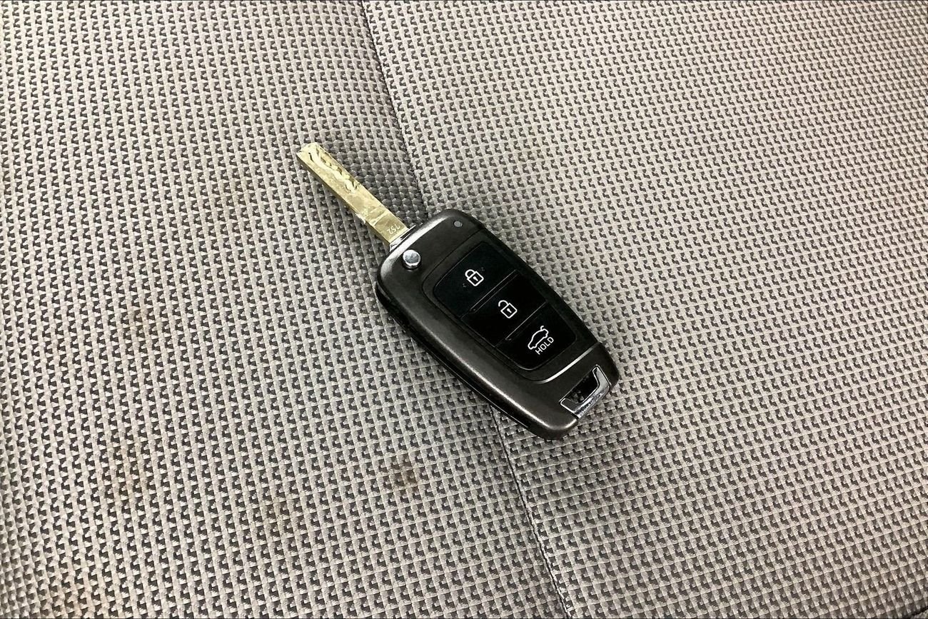 هيونداي أكسنت Smart / GL | National Day Celebration | شامل الضمان | 0 ﺪﻔﻋﺓ ﺃﻮﻟﻯ