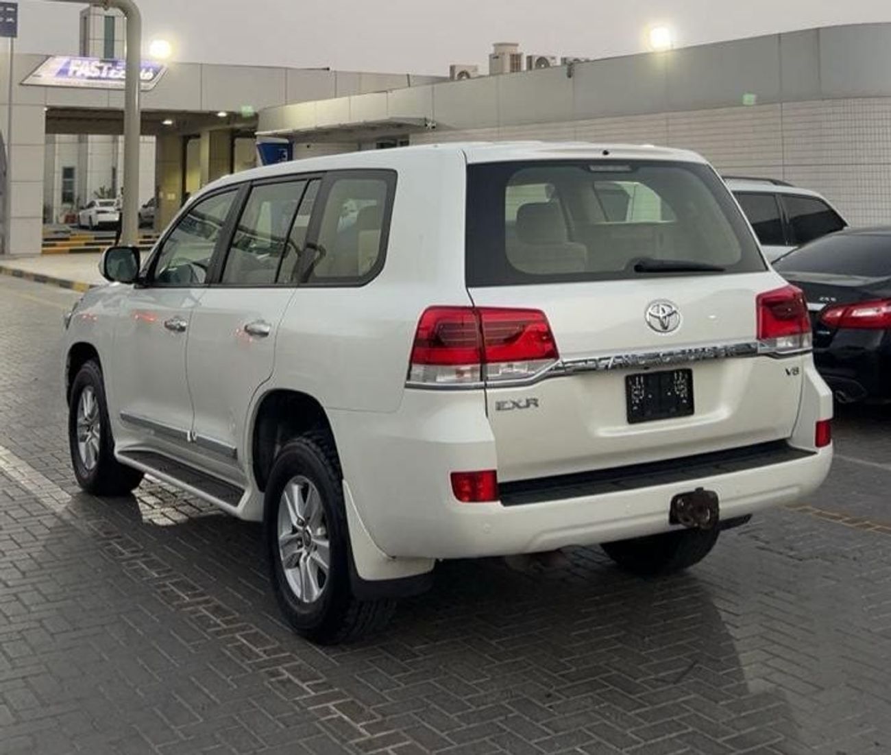 Toyota Land Cruiser TOYOTA LAND CRUISER V6 SPECIAL OFFER