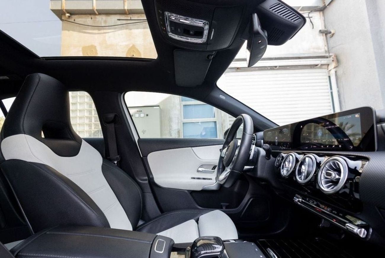 مرسيدس بنز A 250 Sport AMG 2.0L Mercedes-Benz A250 Sport AMG 2019 GCC under Warranty with Flexible Down-Payment.