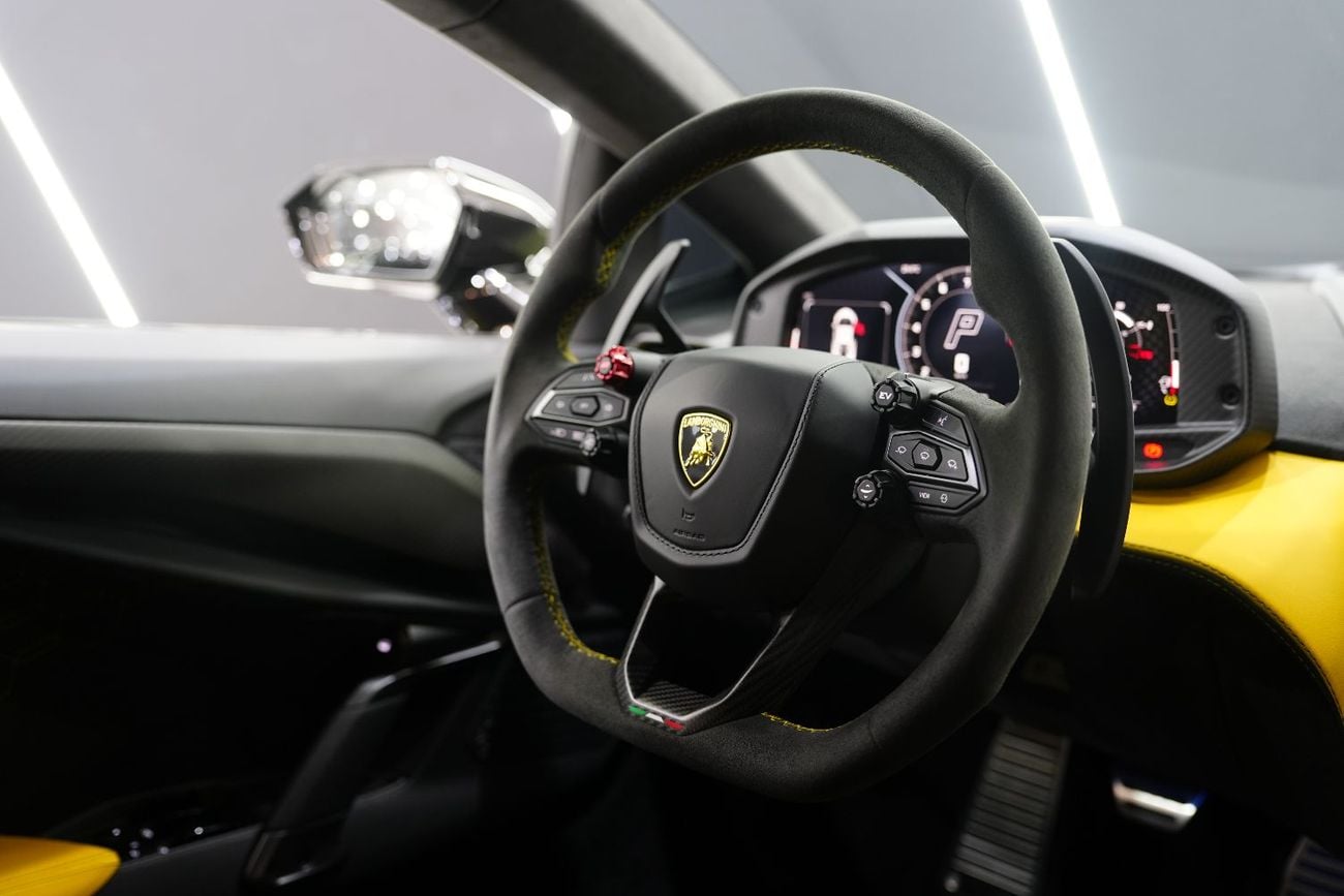 Lamborghini Revuelto STD | Full Carbon Package | Ad Personam Spec | 1001 HP V12 HPEV | Dealer Warr + Serv!!