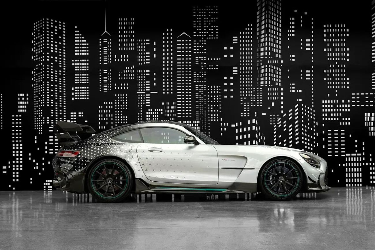 Mercedes-Benz AMG GTR