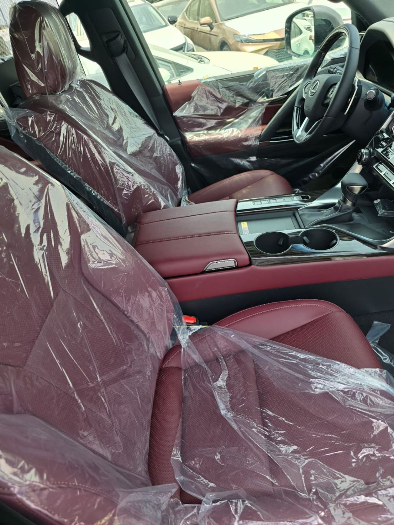 Lexus LX 600 Signature 3.5L ( CYL)