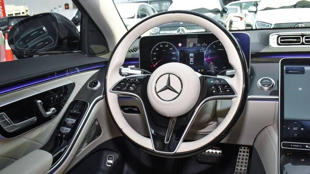 Mercedes-Benz S 580 Mercedes S580 AMG / 2023 / USA