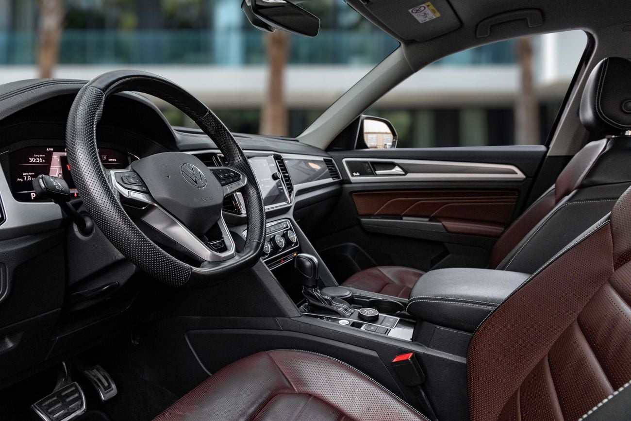 Volkswagen Teramont Teramont R-Line | 2,155 P.M | 0% Downpayment | UNDER WARRANTY! | Ramadan Offer!