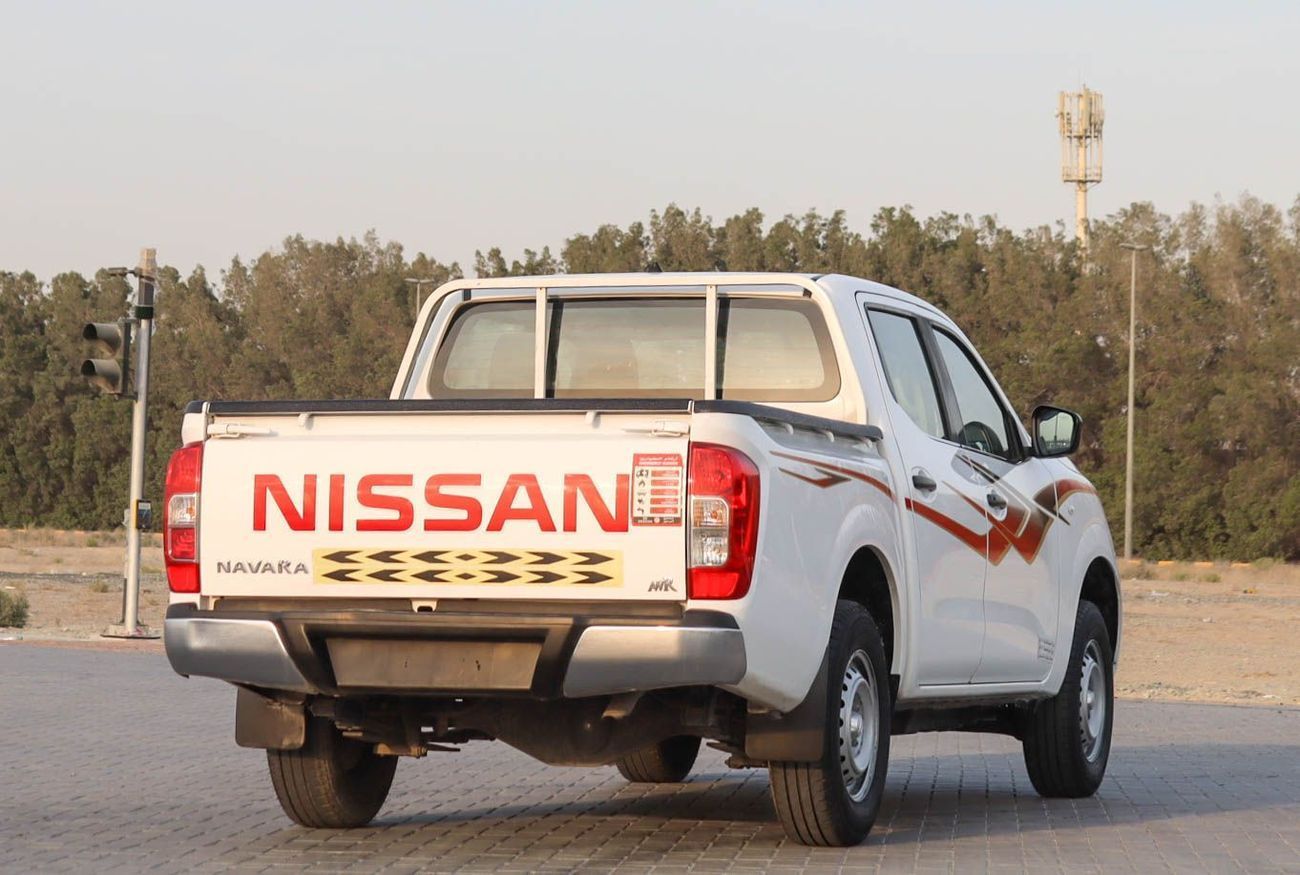 Nissan Navara Std 2.5L RWD M/T Nissan Navara 2022 2.5L RWD Manual GCC Accident-Free, In Excellent Condition, 769 P