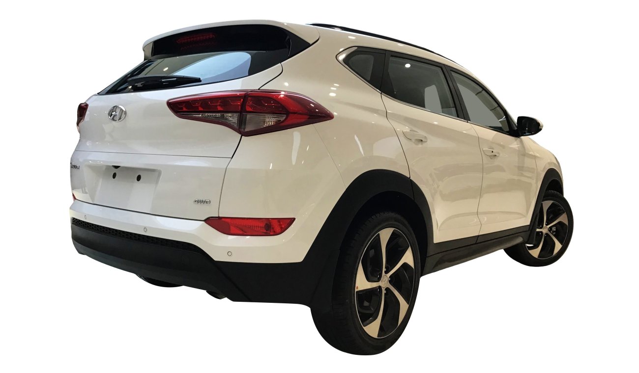 Hyundai Tucson TL GLS ROYAL 2.0L 2017 Model with GCC Specs