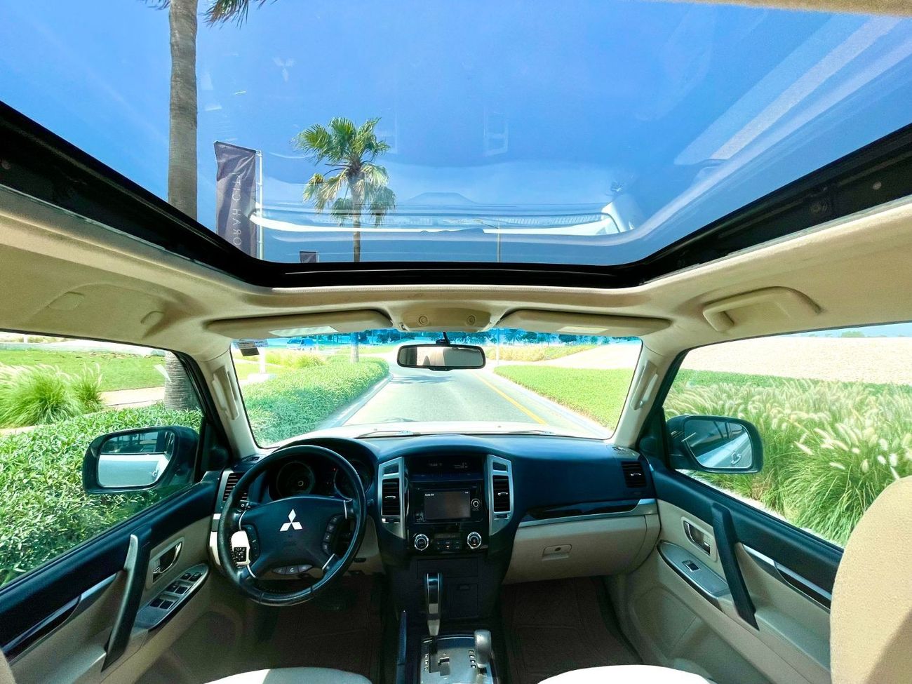 Mitsubishi Pajero GLS Mid Banking facilities without the need for a first payment