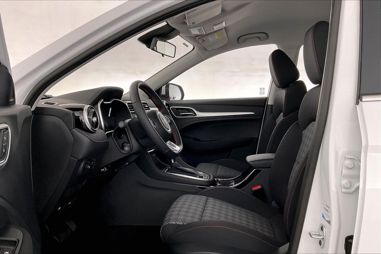 Volkswagen Touareg R-Line| 1 year free warranty | Exclusive Eid offer