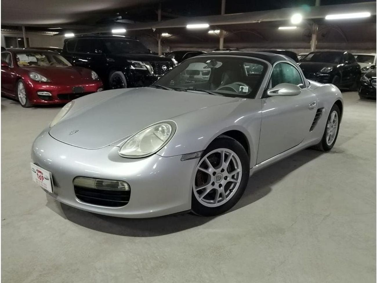 Porsche 718 Boxster PORSCHE BOXSTER 2006 2.7L, WITH HALF LEATHER SEATS, 17 INCH ALLOY WHEELS AND MORE..