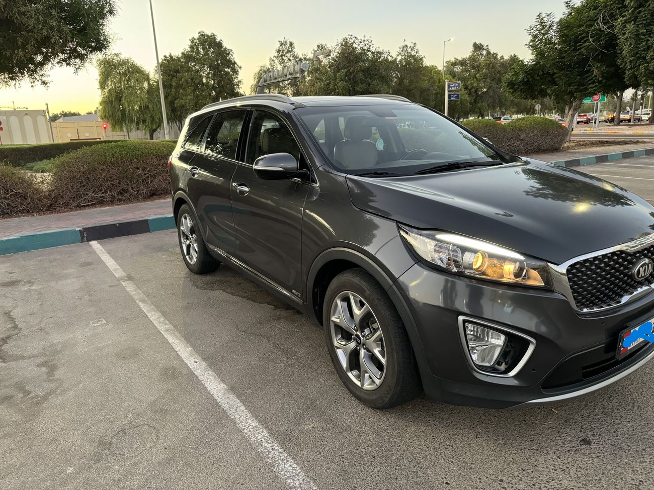 Kia Sorento EX 3.3L