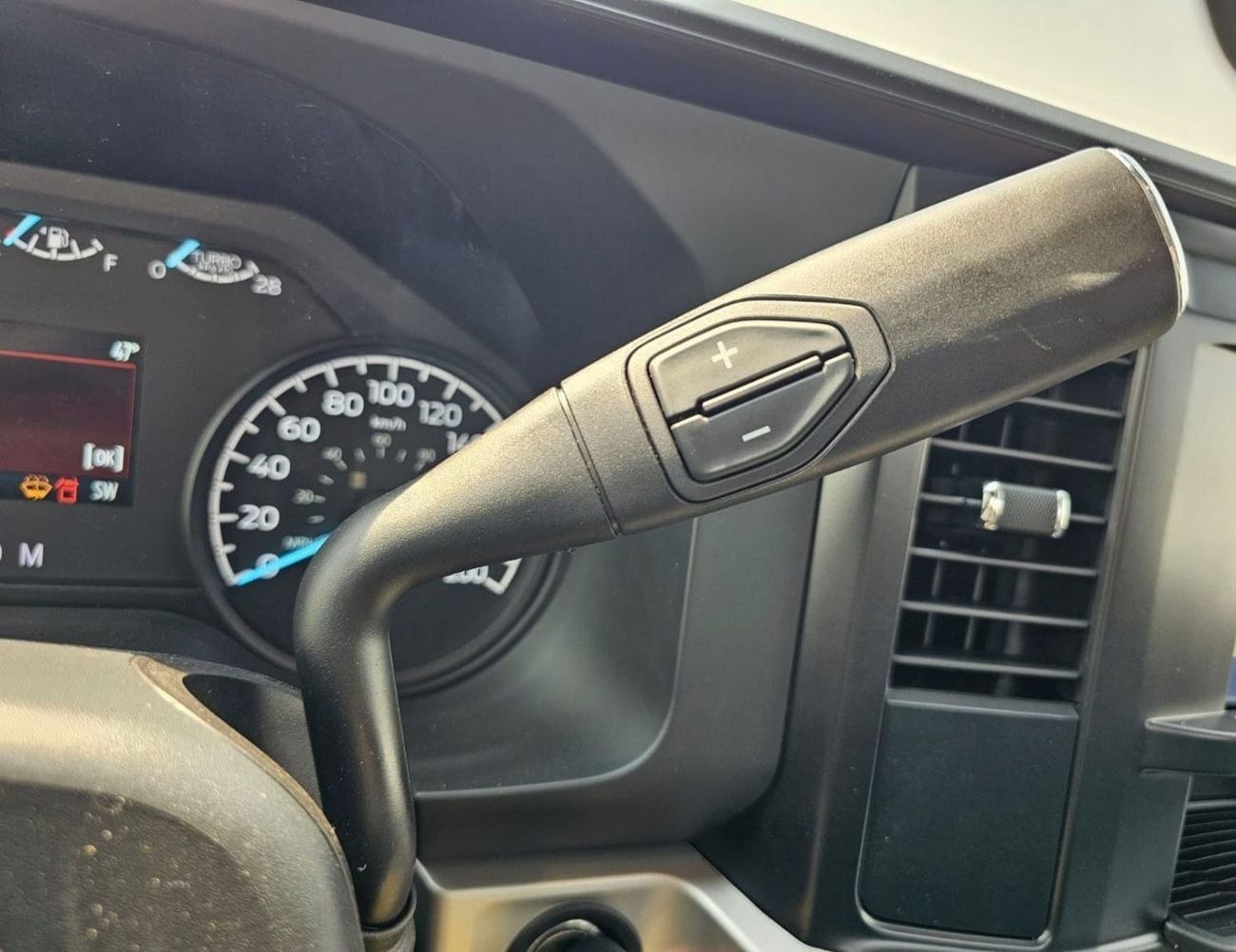 Ford F-550 F-550 FORD XL F550 CHASSIS SINGLE CABIN || 6.7L V8 DIESEL A/T 4WD | 145 DUAL BATTERY PAYLOAD PLUS TRAILER