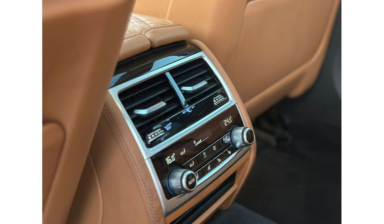 بي أم دبليو 730Li BMW 730 d Xdrive 2021 Korean Specs