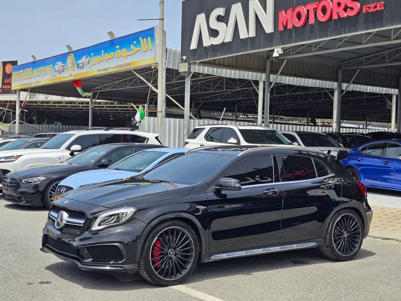 مرسيدس بنز GLA 45 AMG STD