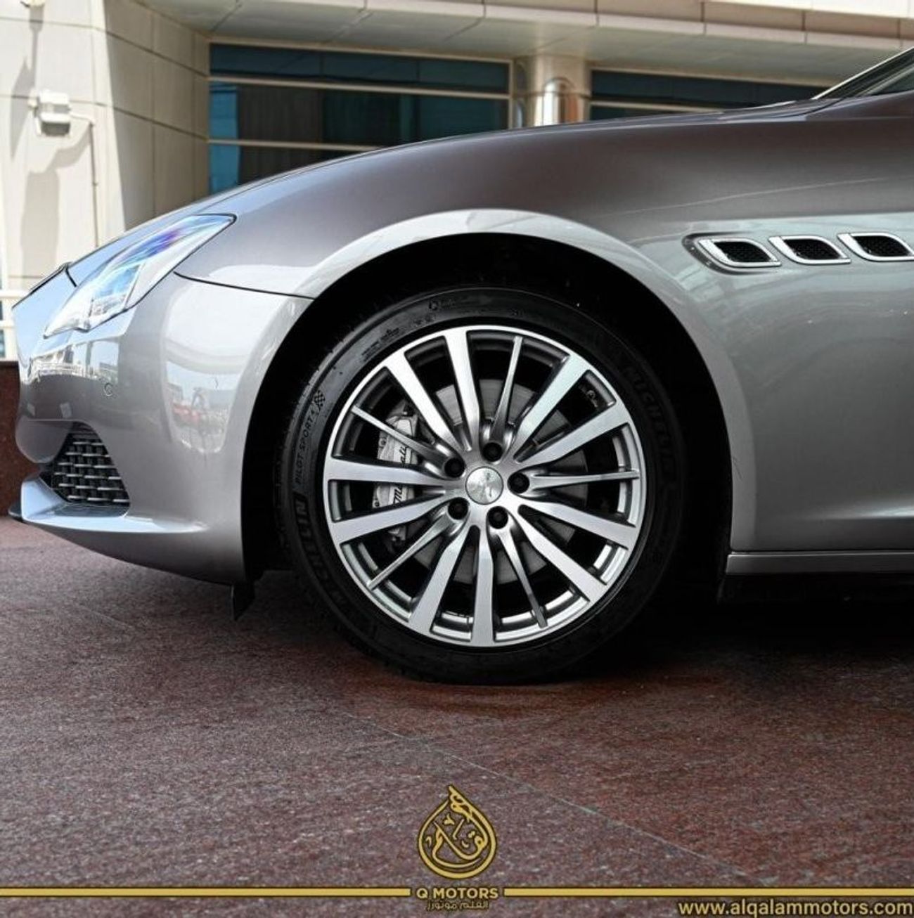 Maserati Quattroporte Base