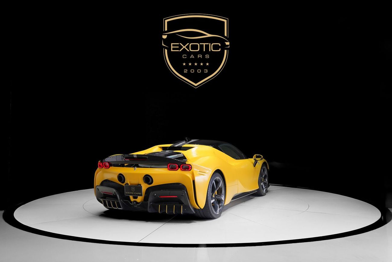 فيراري SF90 ستراديل ASSETTO FIORANO