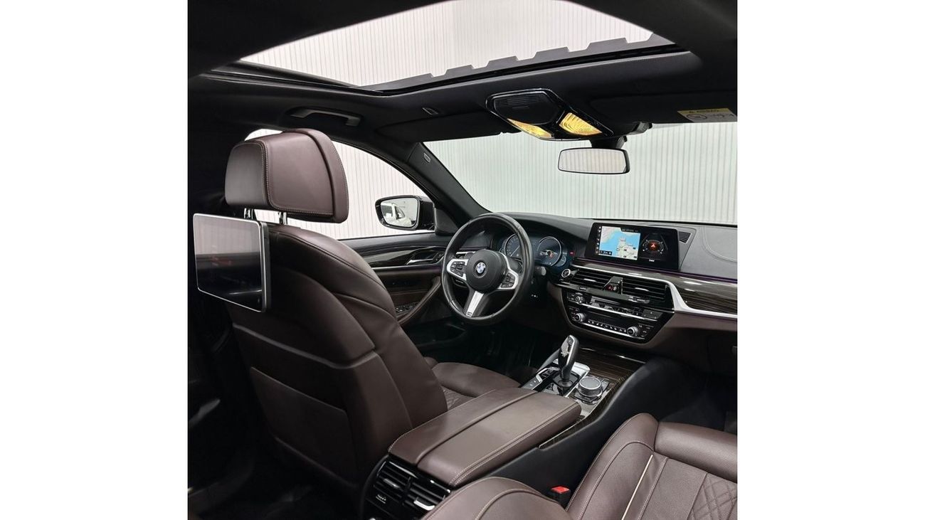 BMW 540i 2017 BMW 540i Sport-Line, MAR 2025 BMW Service Contract, Warranty, GCC