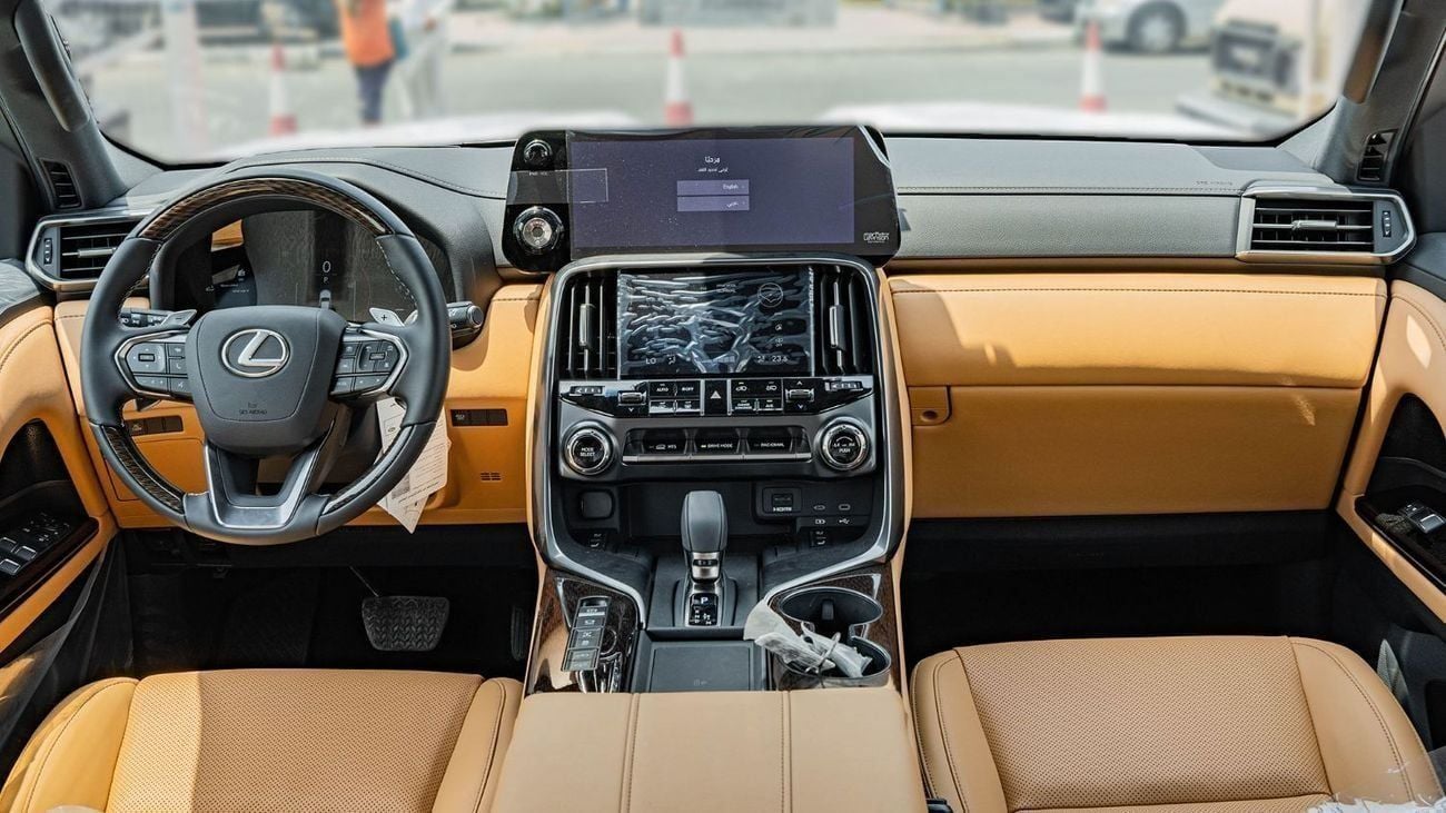 لكزس LX 700h 2025 Lexus LX700h Signature 3.5L AT Hybrid (Black) 5 Seats