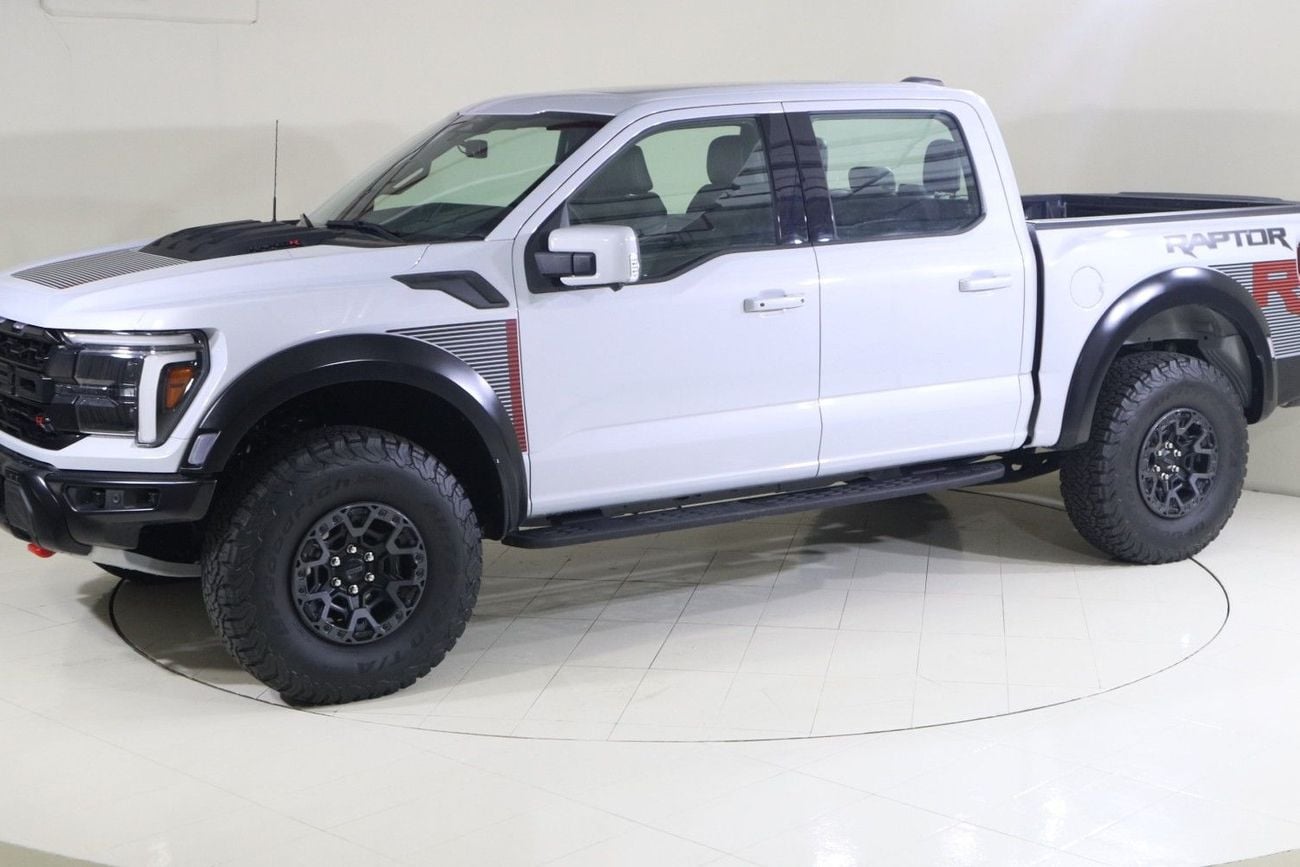 Ford F-150 RAPTOR CREW CAB LUX RP1824 /AL TAYER MOTORS / AL QOUZ SHOWROOM