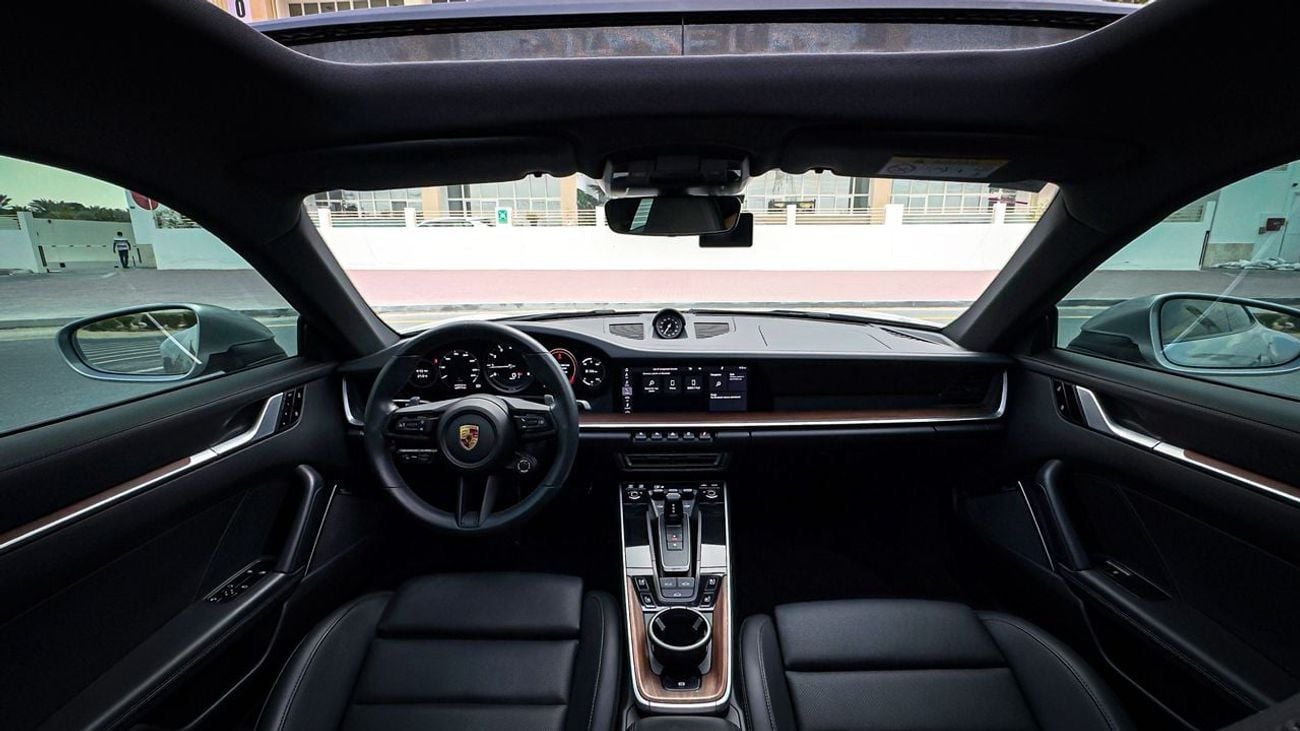 بورش 911 Carrera 4S 3.0L (380 HP) Coupe