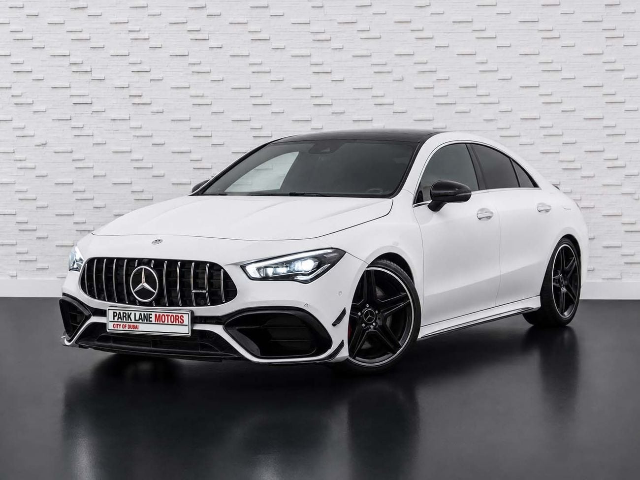 Mercedes Benz CLA 45 AMG STD