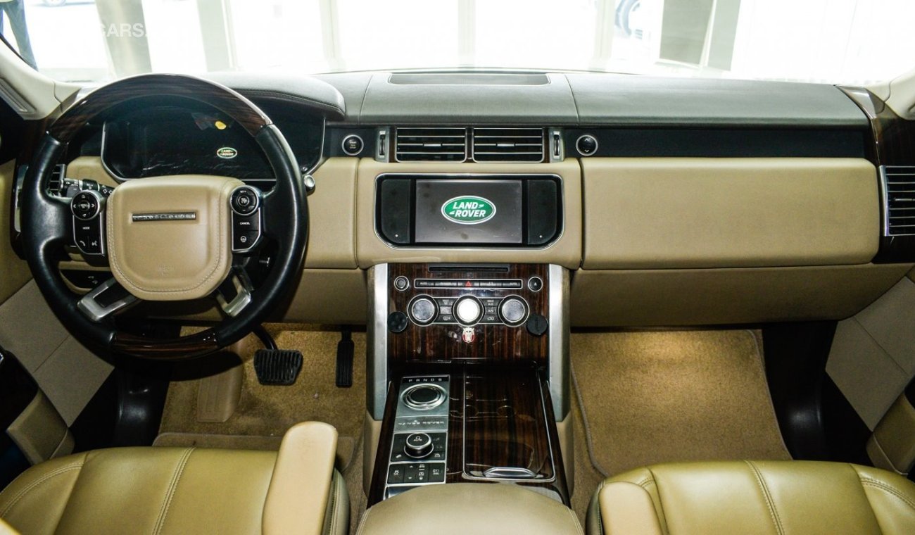 Land Rover Range Rover Vogue With SE Supercharged Badge