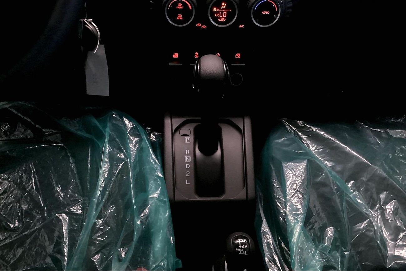 سوزوكي جيمني GLX | National Day | Start 2026 with the ideal drive | شامل الضمان | 0 ﺪﻔﻋﺓ ﺃﻮﻟﻯ