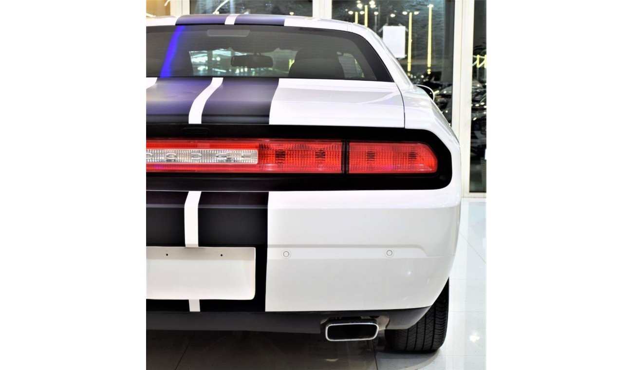 دودج تشالينجر AMAZING Dodge Challenger 2014 Model!! in White Color! GCC Specs