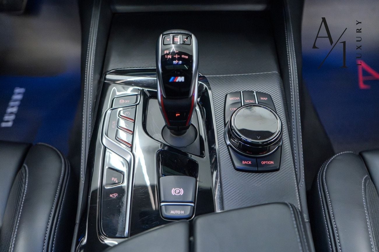 BMW M5 Std 4.4L 2018 BMW M5, Full Service History In Bmw, Fully Loaded, GCC Specs