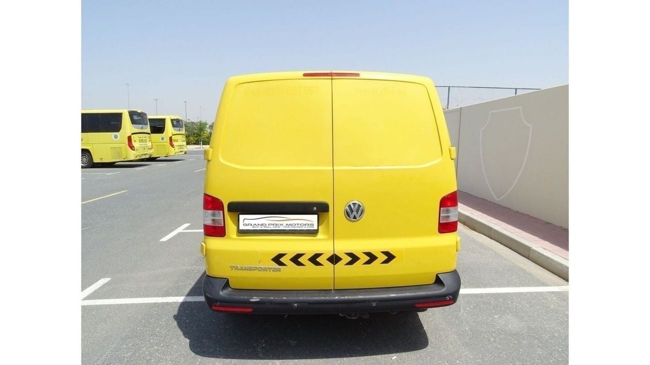 Volkswagen T5 Transporter Volkswagen Transporter LONG Wheel Base AUTOMATIC With AC In The Back 2015 Model GCC Specs