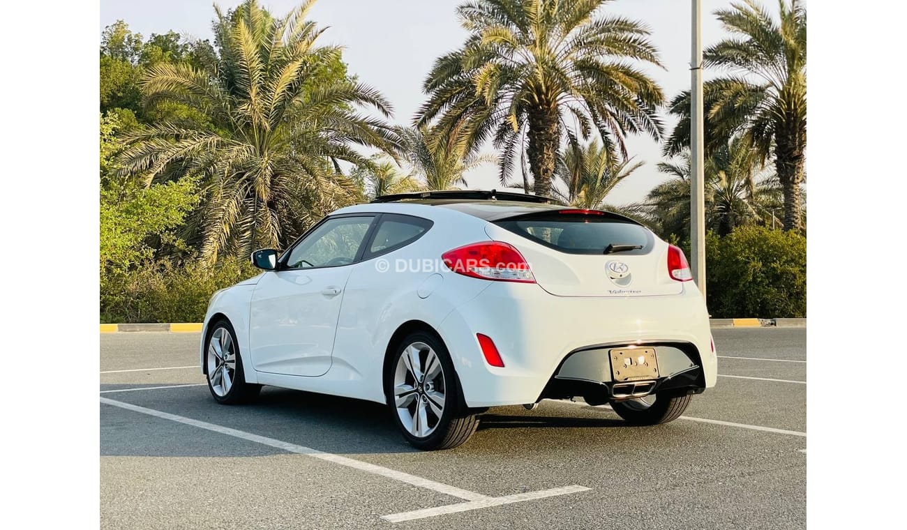 Hyundai Veloster GLS HYUNDAI VELOSTER MODEL 2016 2.0 FULL OPTION PANORAMA