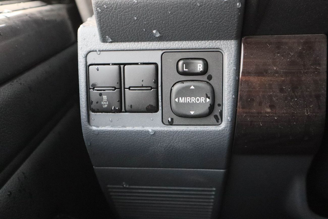 Toyota Land Cruiser 70 Std 4.5L AWD Toyota Land Cruiser 70 Series (VDJ76) Hardtop – 2024 Model –