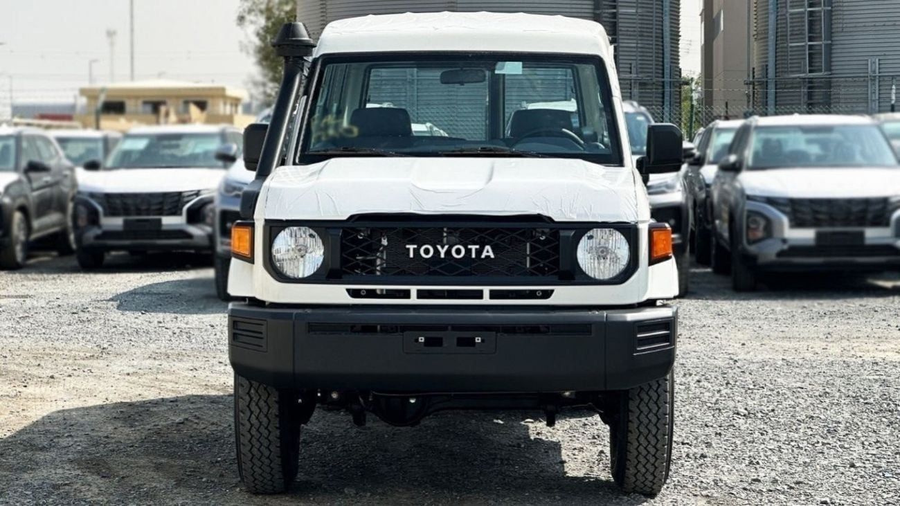 تويوتا لاند كروزر 70 LC76 STD Std 4.0L AWD