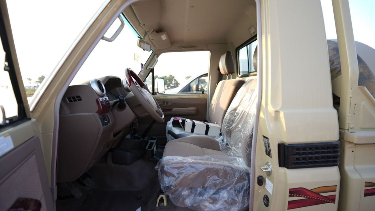 Toyota Land Cruiser Pick Up 2021 Toyota Land Cruiser Pick Up Super DLX Limited Winch (J70), 3dr Single Cab Utility, 4L 6cyl Petr