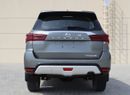 Nissan XTerra Titanium 2.5L 4WD 2022 NISSAN X-TERRA-TITANIUM GCC model in excellent condition without accidents -