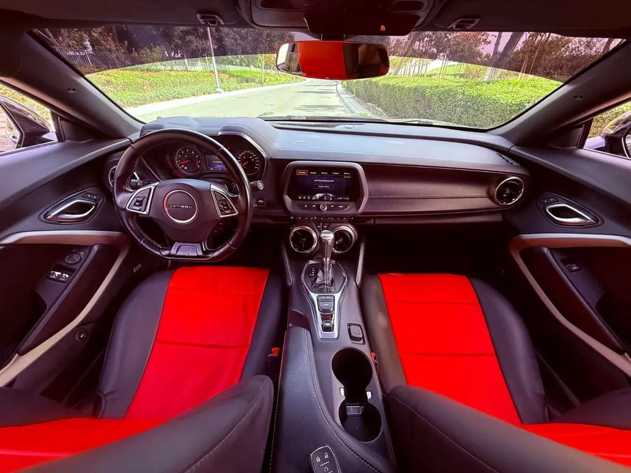 Chevrolet Camaro شيفروليه كامارو خليجي فل اوبشن بحالة الوكالة RS - GCC Specs