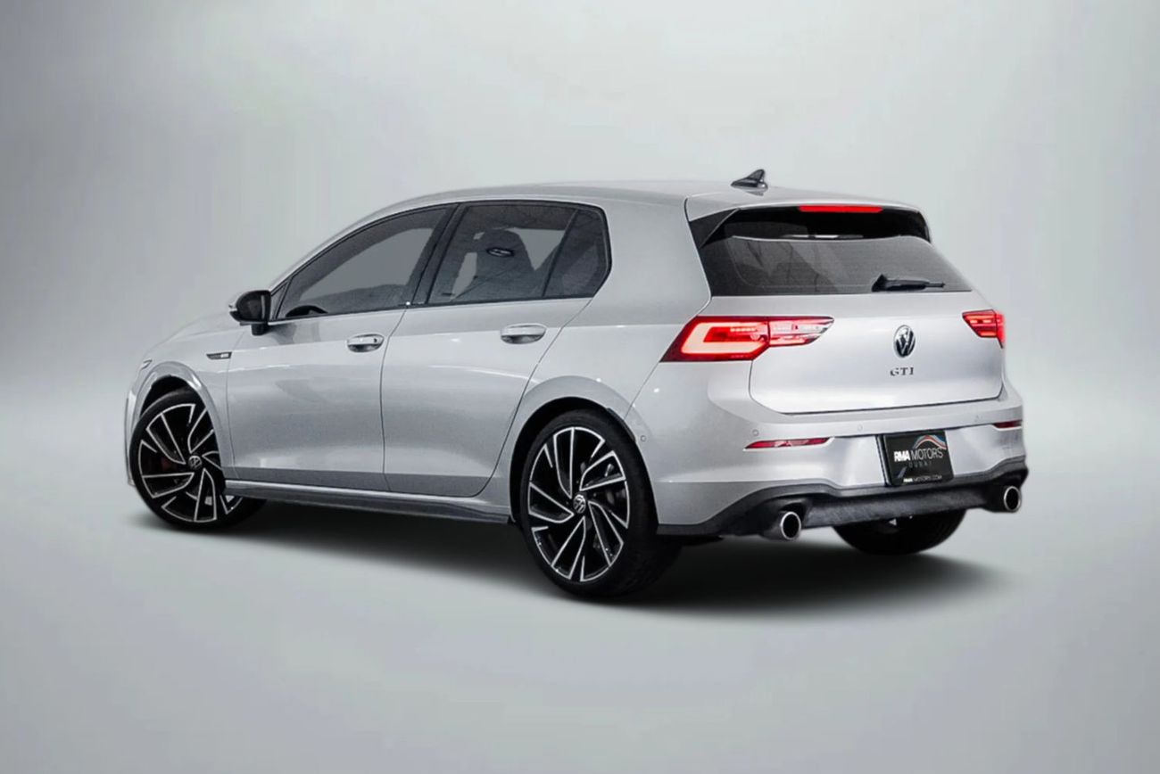 فولكس واجن جولف GTI P2