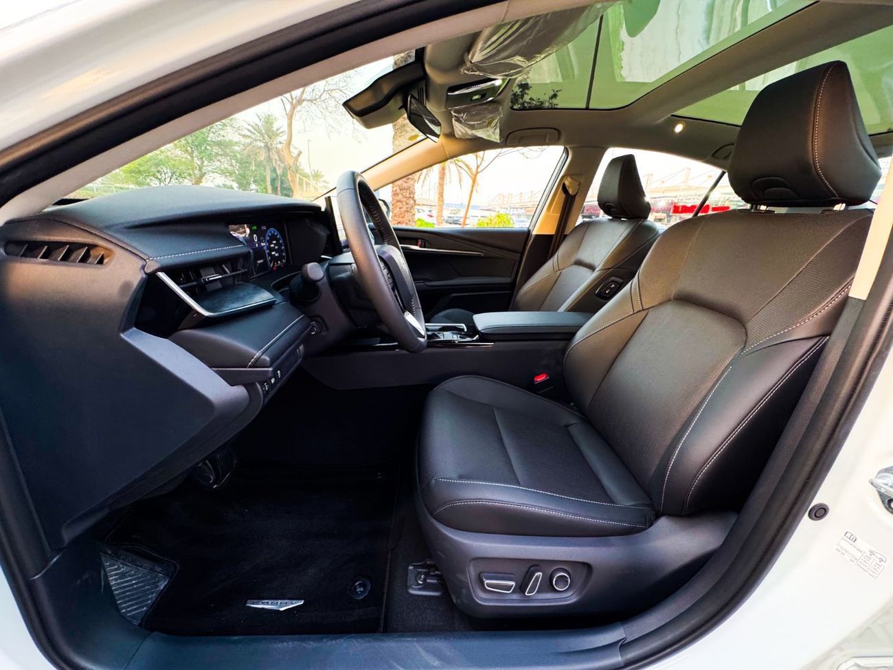 تويوتا كامري Limited 2.5L Hybrid