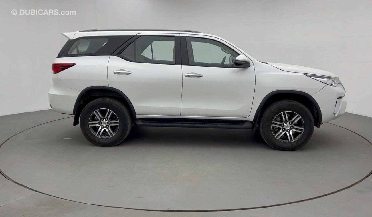 Toyota Fortuner 4000