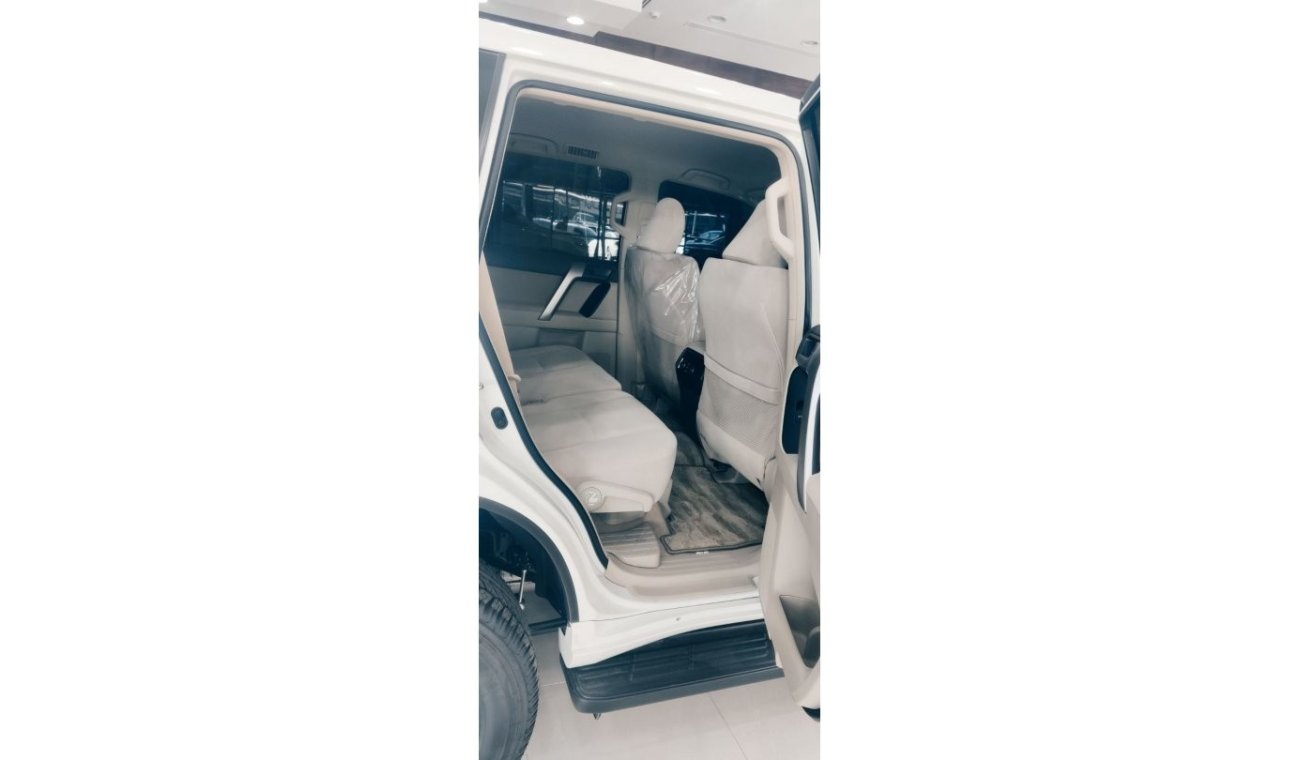 Toyota Prado EXR 4.0L Petrol Auto White w Beige - No Sunroof & Leather Seats