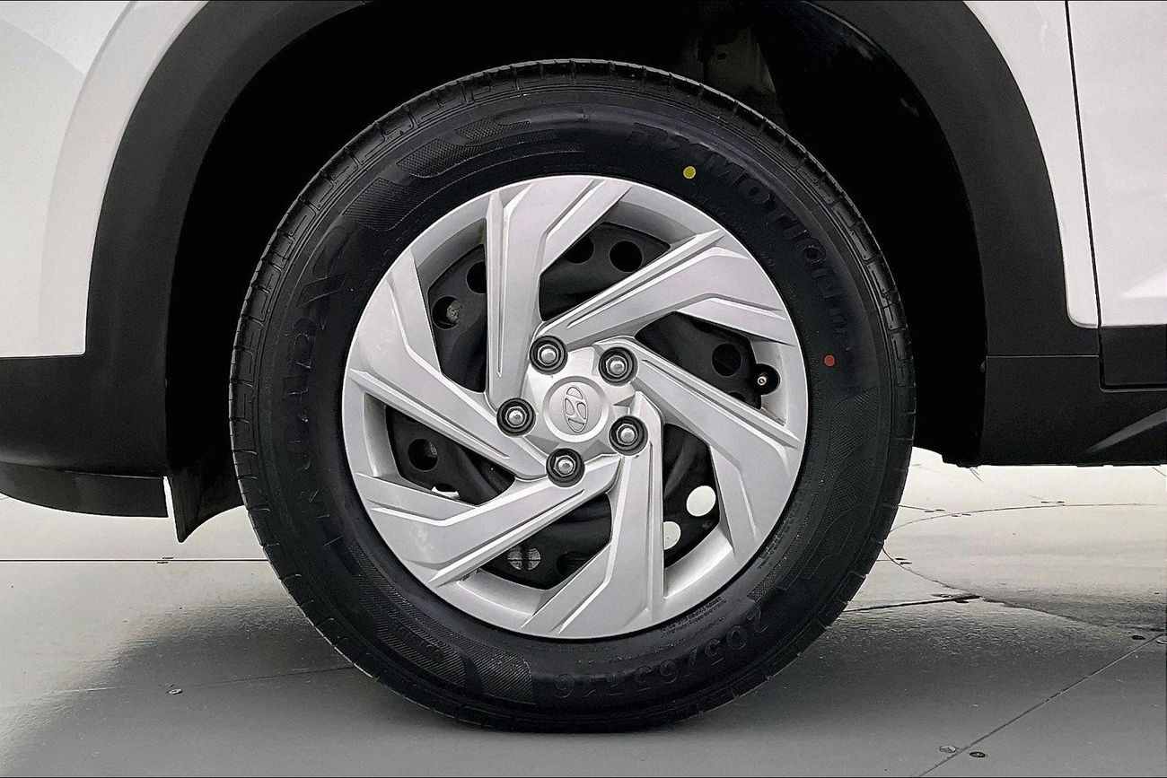 Hyundai Elantra Smart | 1 year free warranty | 0 Down Payment