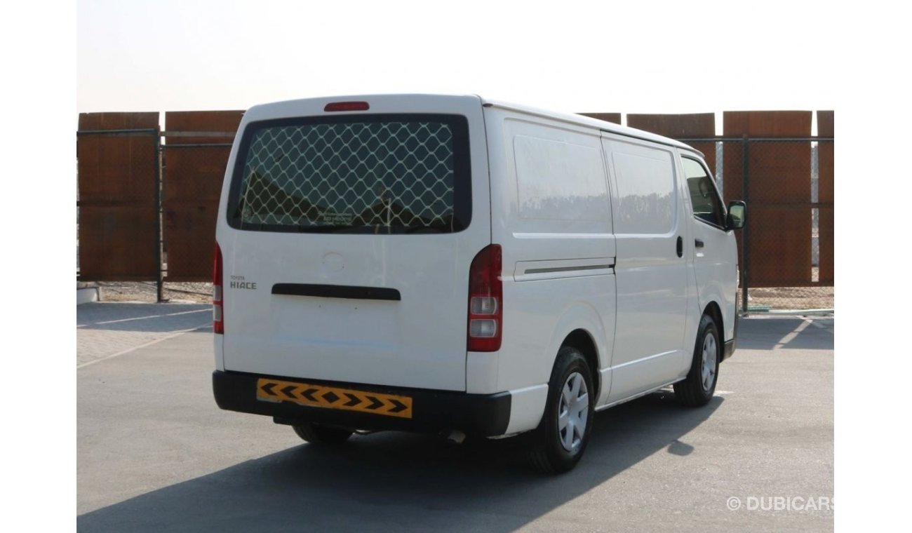 تويوتا هاياس 2015 | MULTIPURPOSE DELIVERY PANEL VAN WITH GCC SPECS AND EXCELLENT CONDITION