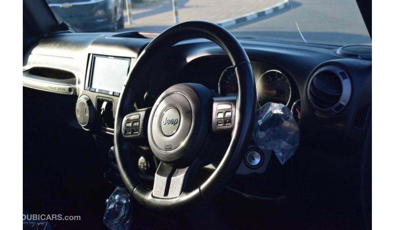 Jeep Wrangler Wrangler jeep  Grey 2017 Automatic  Seat: 5 Door; 5 Petrol Engine capacity : 3.6 L MILAGE : 41000 KM