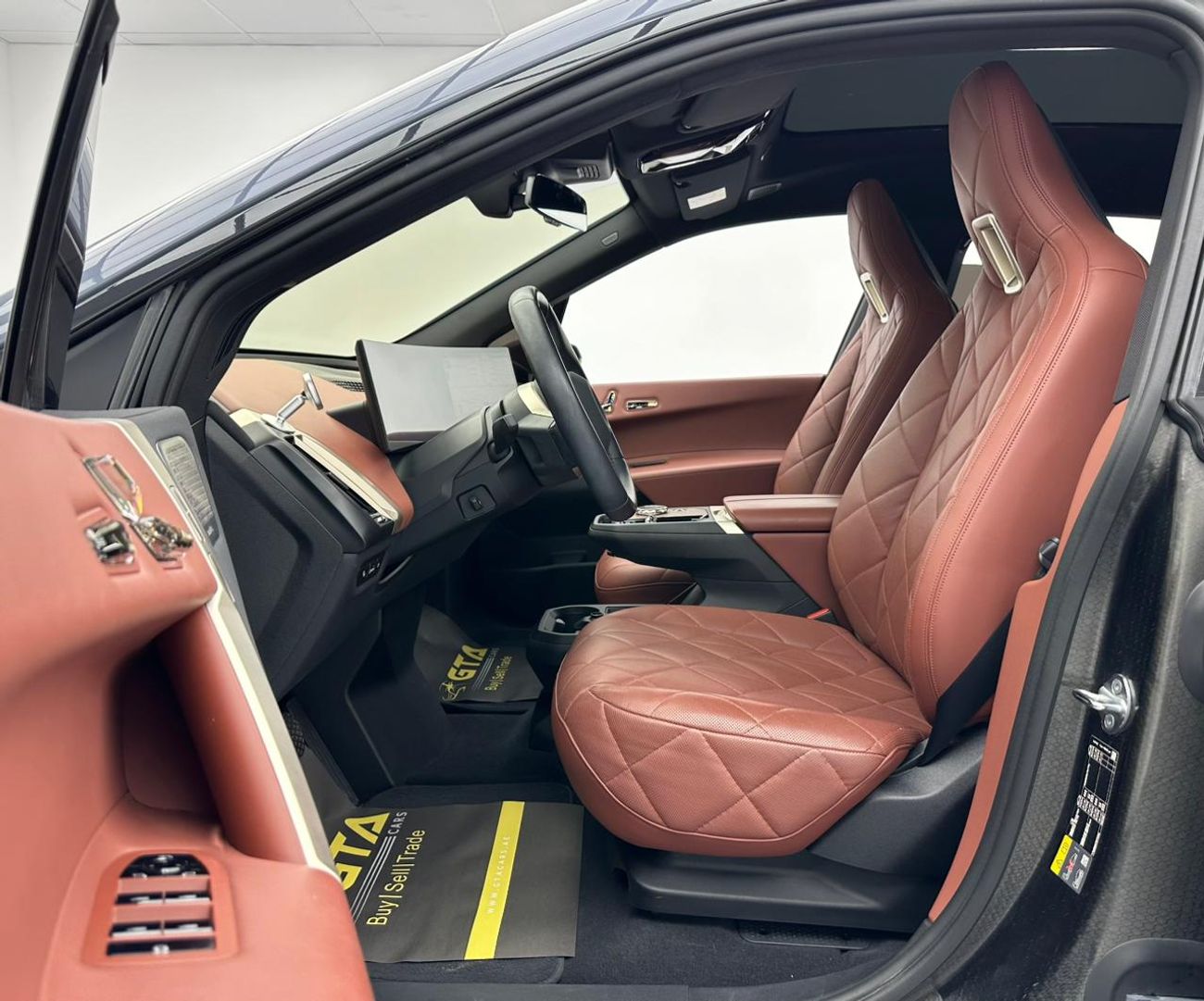 BMW iX 2023 BMW iX xDrive40i, BMW Warranty + Service Contract, BMW Full Service History, GCC