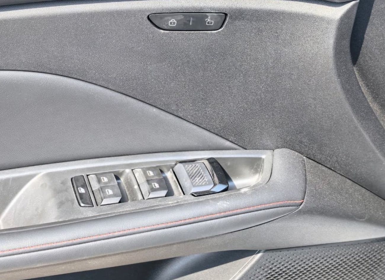 MG 5 2025 MG5 1.5L LUXURY AUTOMATIC TRANSMISSION FULL OPTION